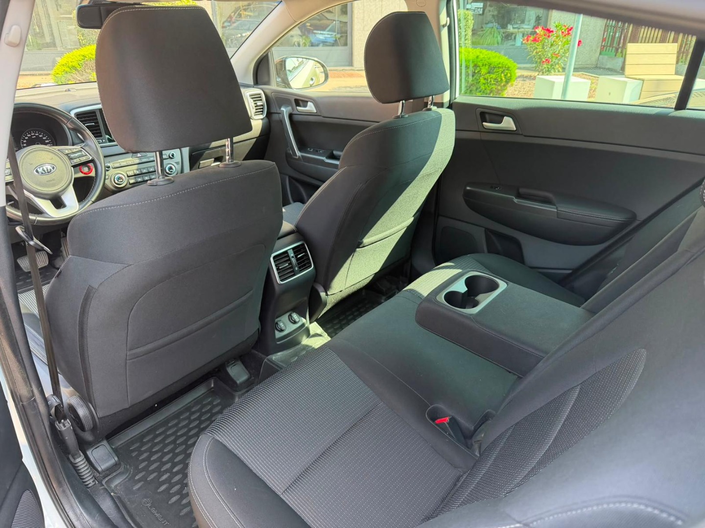 Sportage 1.6 T-GDI DCT7 AWD GT Line - immagine 13