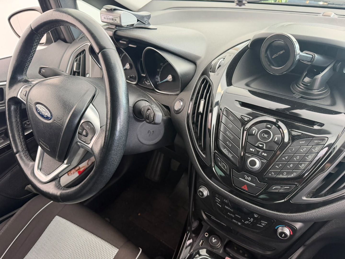 B-Max 1.4 90 CV Business - immagine 13