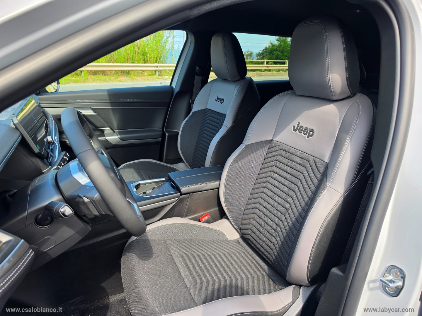 Compass 1.2 Turbo 48V Hybrid First Ed. - immagine 13