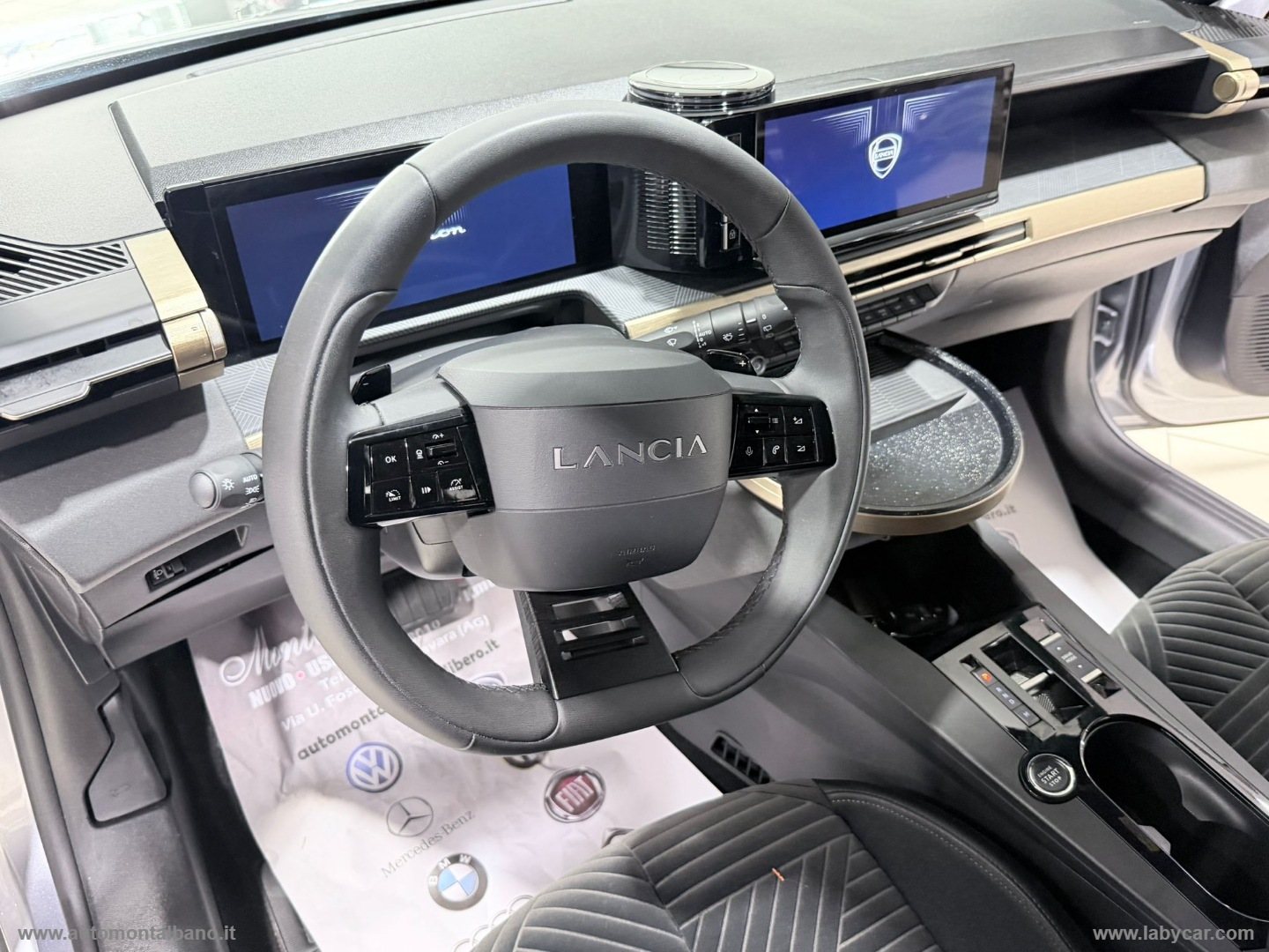 Ypsilon Hybrid e-DCT LX - immagine 13