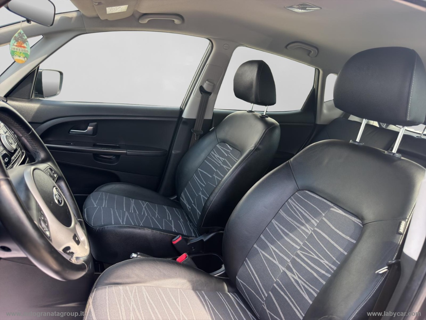 Venga 1.4 CRDi 90 CV Cool STUPENDA SOLI 130.000KM! - immagine 13