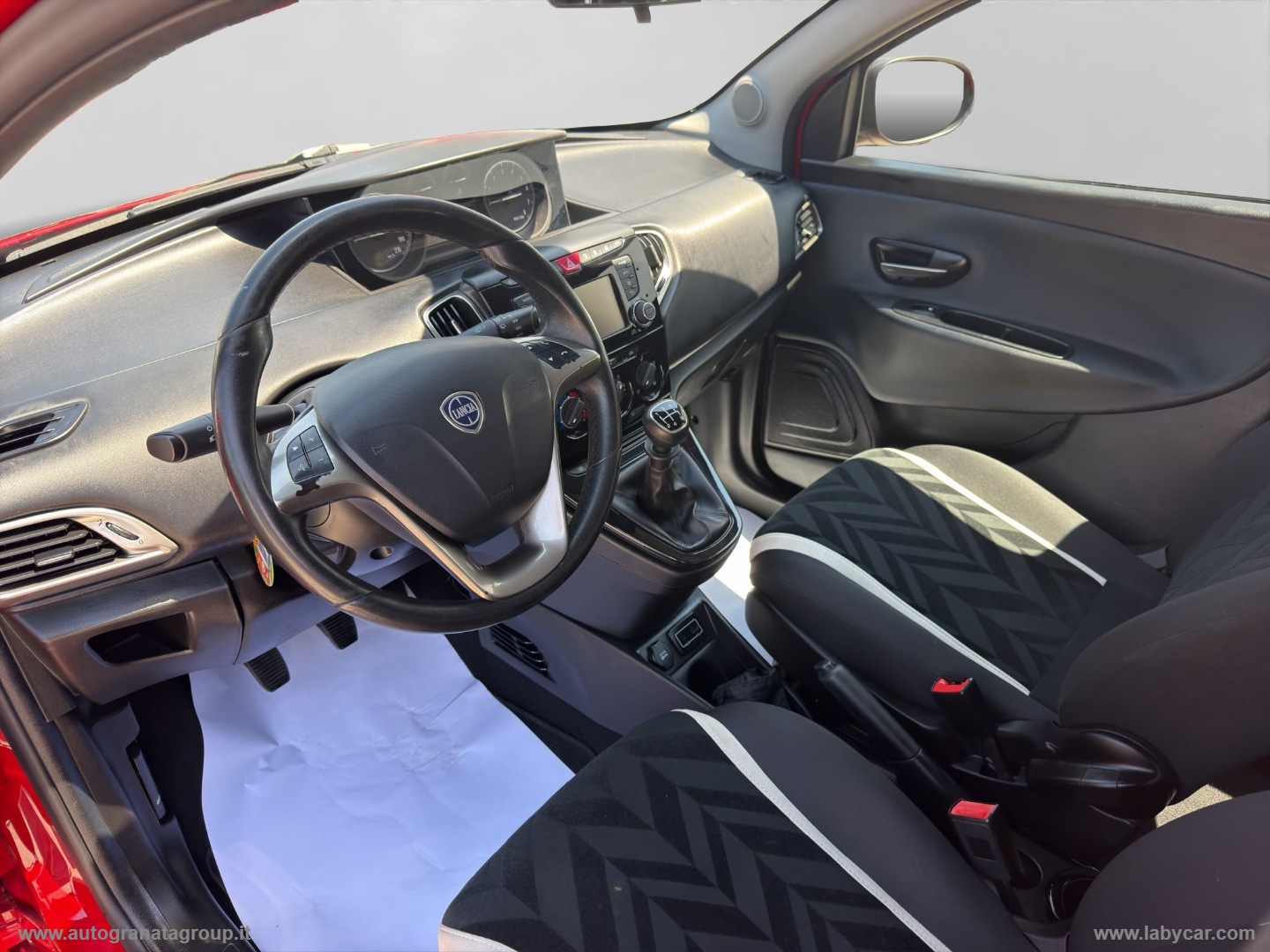 Ypsilon 1.2 69 CV 5p. GPL Ecochic Gold AFFARE! - immagine 13