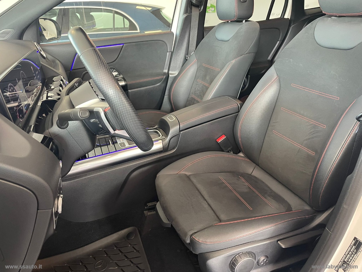 GLA 200 d Automatic AMG Line Adv.Plus TETTO PANORAMICO - immagine 13