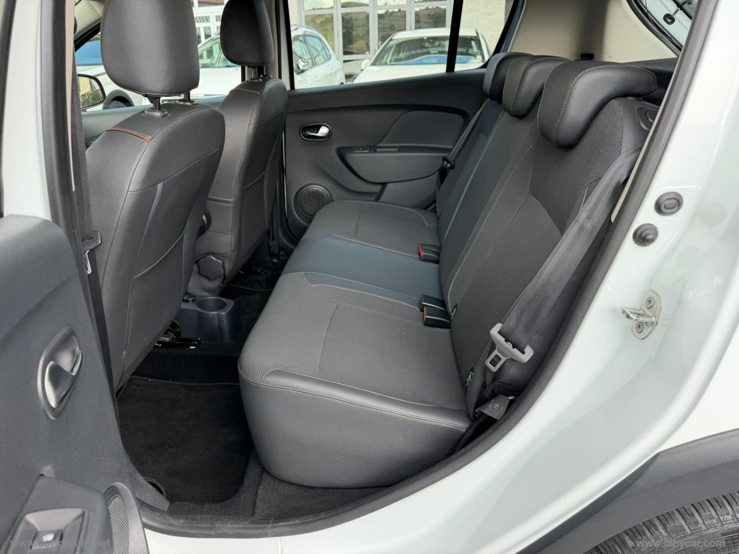 Sandero Stepway 1.5 dCi 8V 90 CV S&S - immagine 13