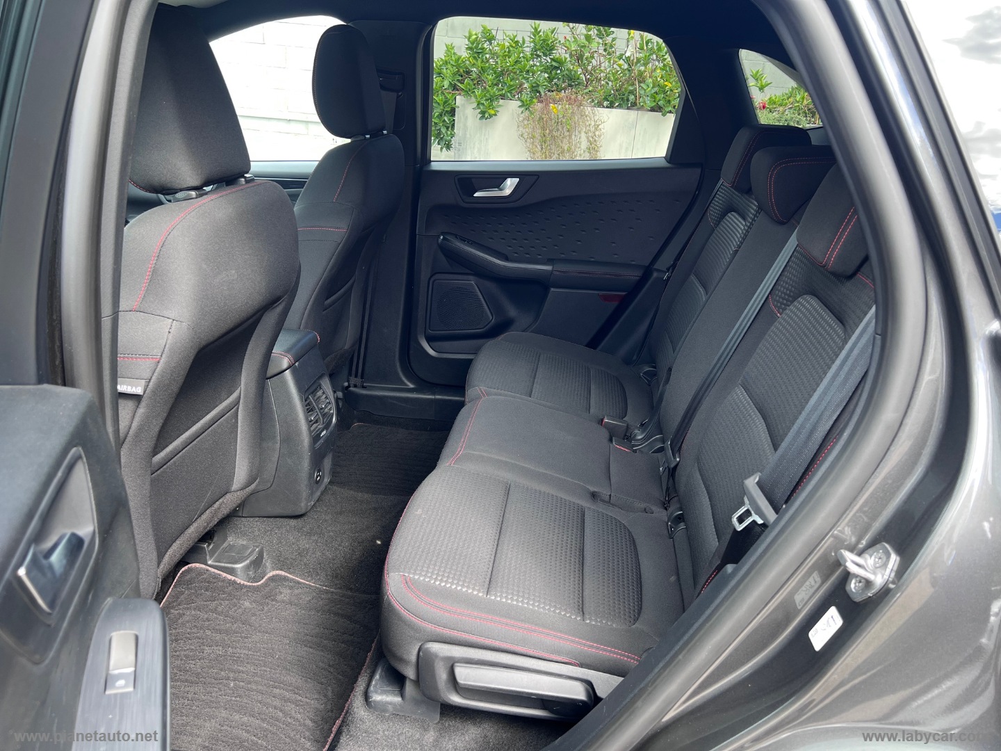 Kuga 1.5 EcoBlue 120 CV 2WD ST-Line - immagine 13