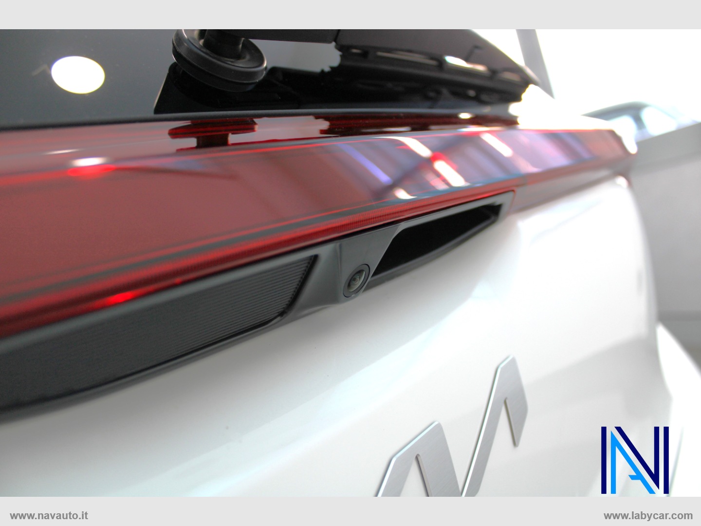Picanto 1.0 GDi 5 porte Style - immagine 13