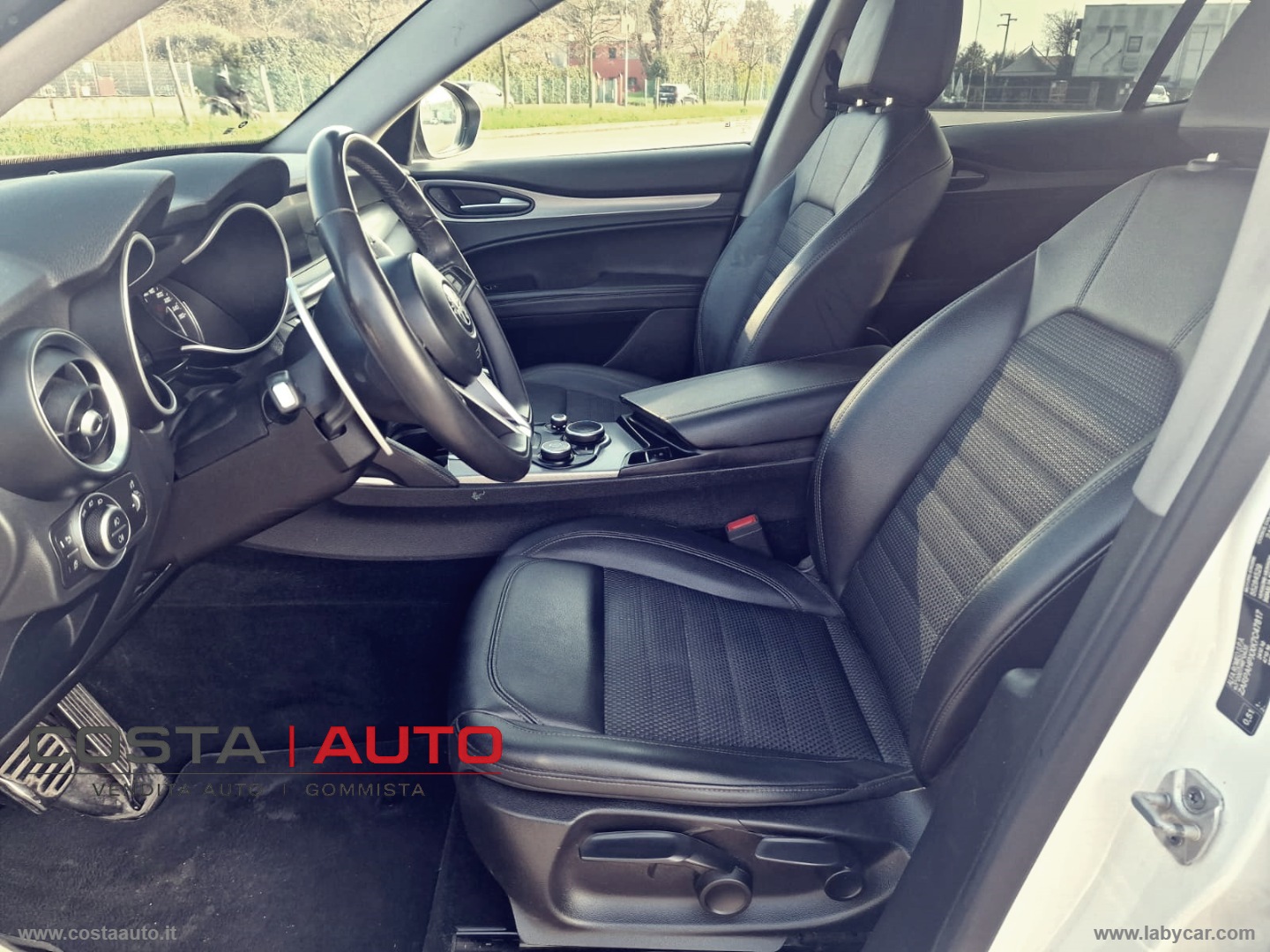 Stelvio 2.2 T.diesel 210 CV AT8 Q4 Exec. - immagine 13