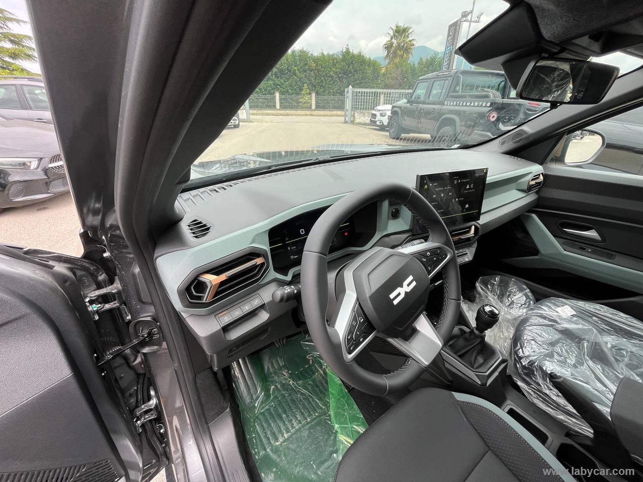 Duster Eco-G 120 CV auto Extreme - immagine 13