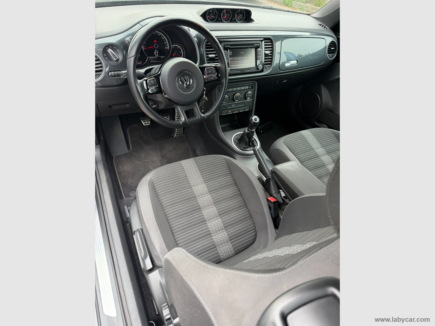 Maggiolino Cabrio 1.4 TSI Sport - immagine 13