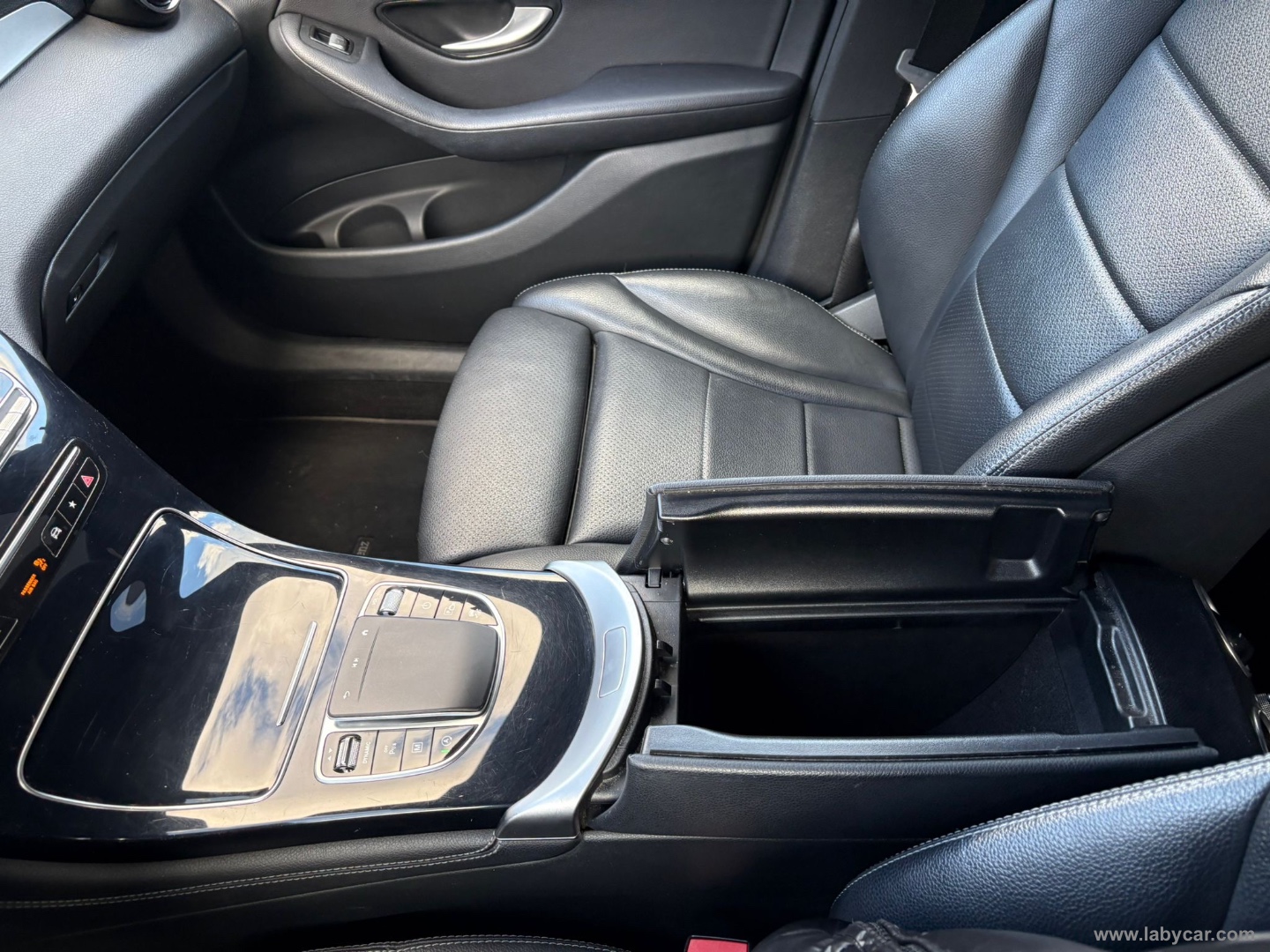 GLC 220 d 4Matic Coupé Sport - immagine 14