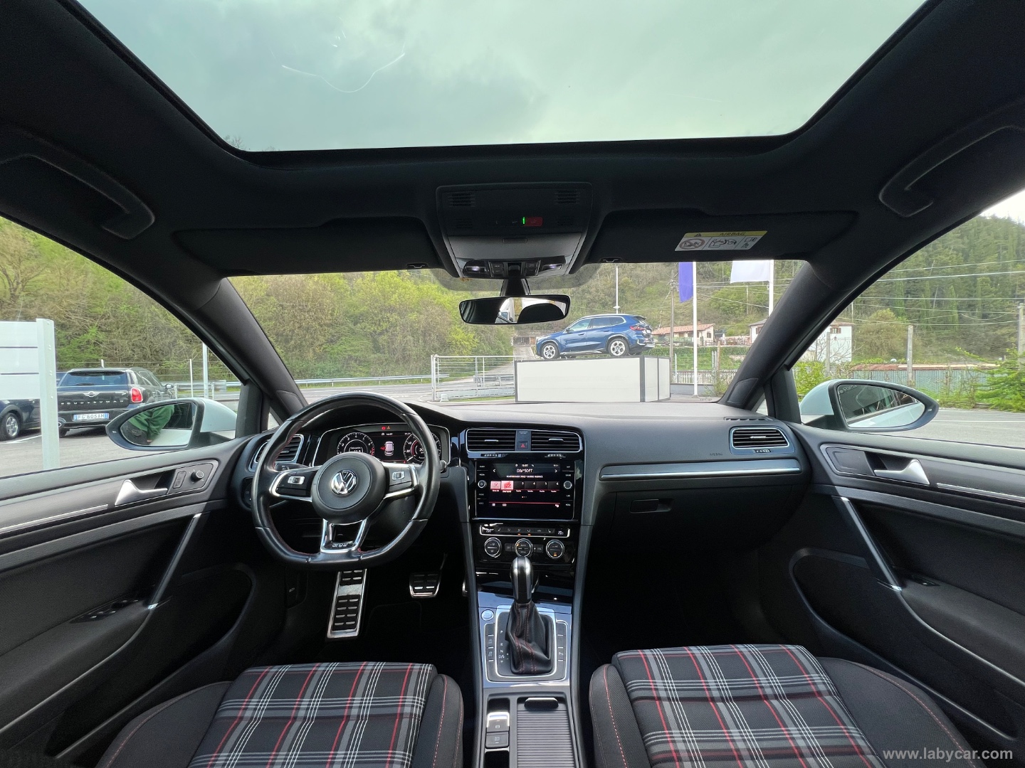 Golf GTI Perf. 2.0 245CV TSI DSG 5p. BMT - immagine 14