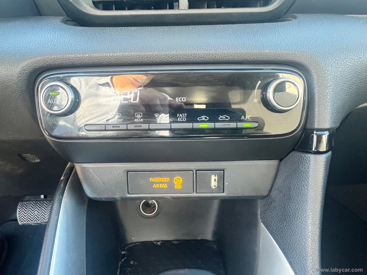 Yaris 1.5 Hybrid 5p. Trend - immagine 14
