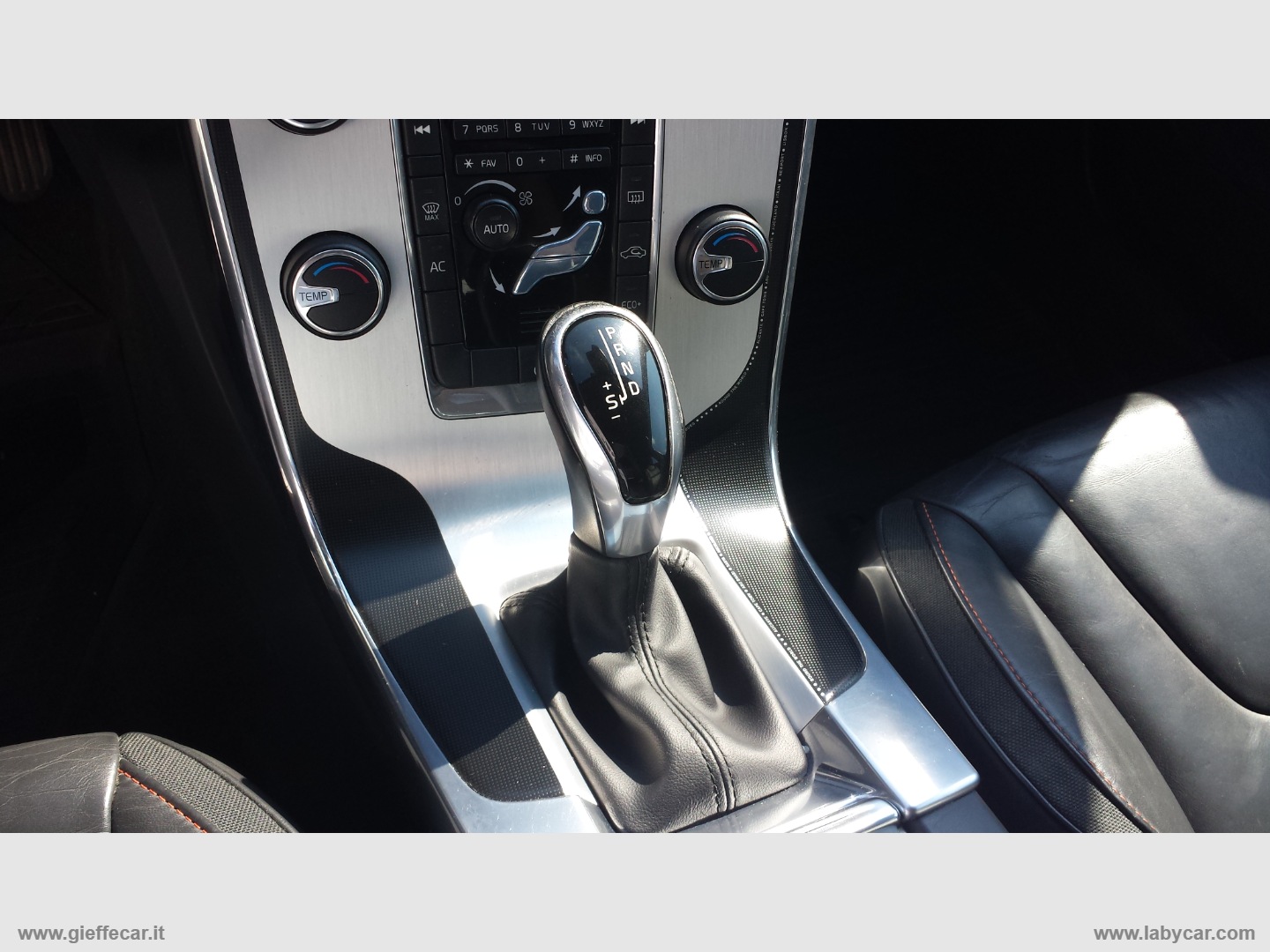 V60 D2 Geartronic Volvo Ocean Race N1 - immagine 14