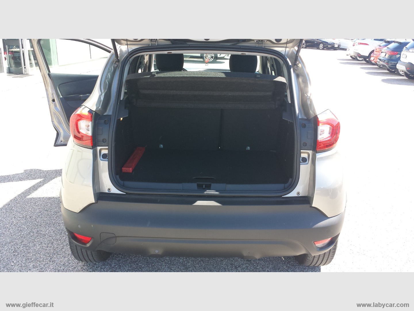 Captur dCi 8V 90 CV S&S Energy Zen - immagine 14