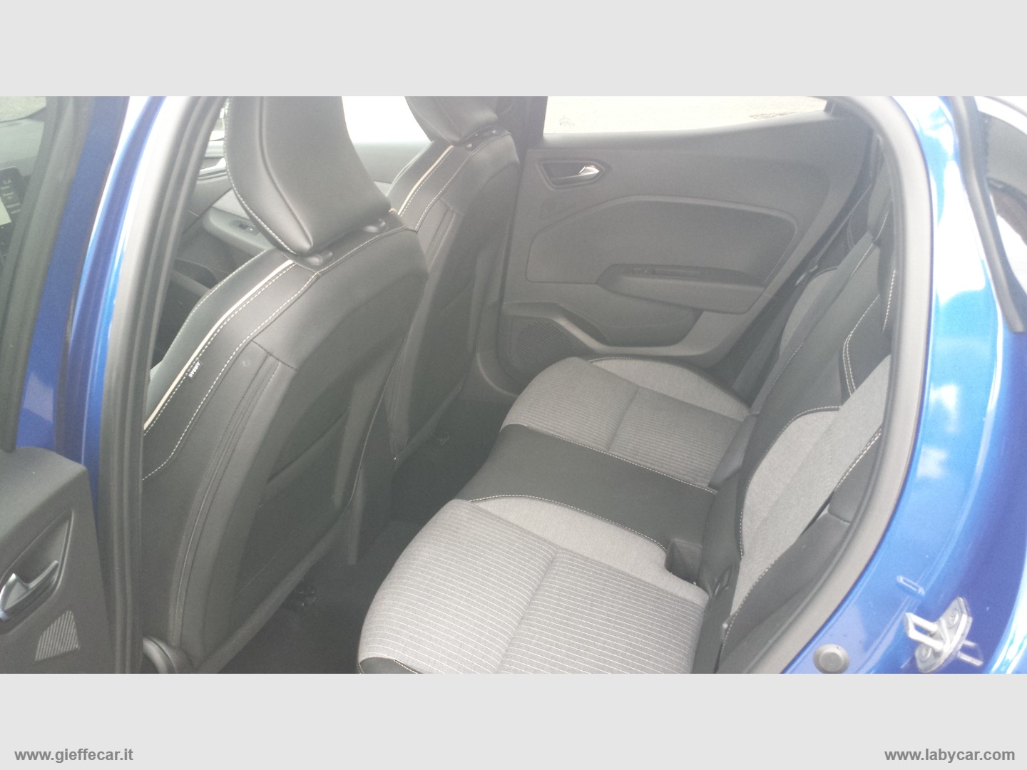 Clio TCe 90 CV 5p. TECHNO - immagine 14