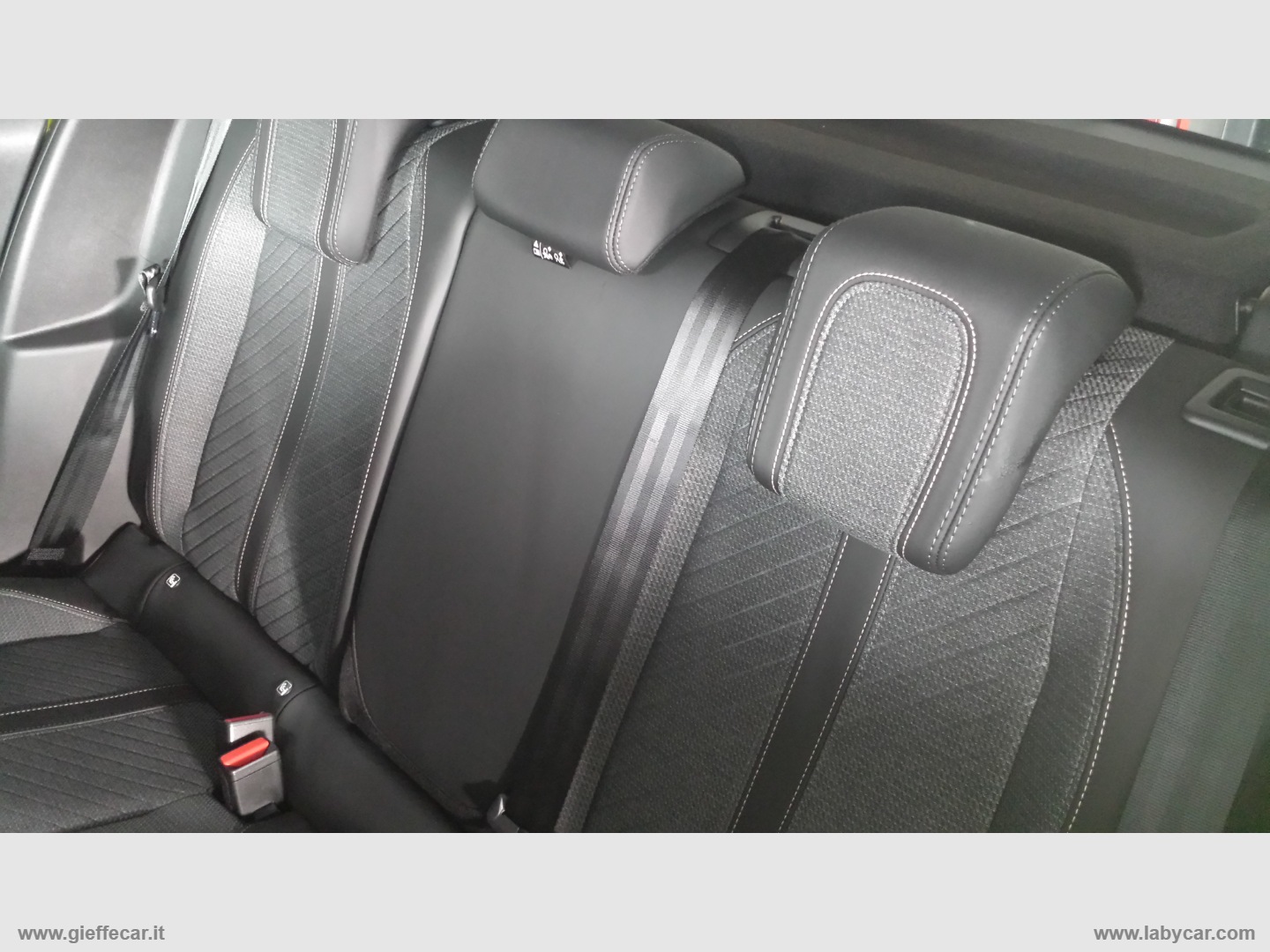 208 Turbo 100 CV 5p. Style - immagine 14