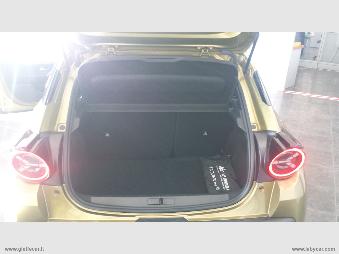 NUOVA Ypsilon Hybrid 110CAV. e-DCT PREZZO REALE - immagine 14