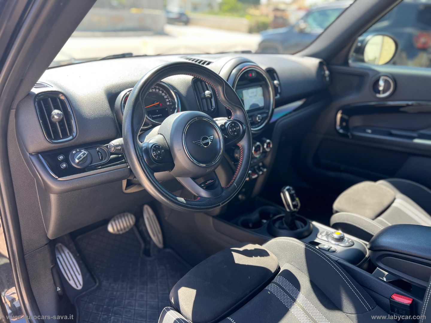 Mini Cooper SD Countryman ALL4 Aut. - immagine 14