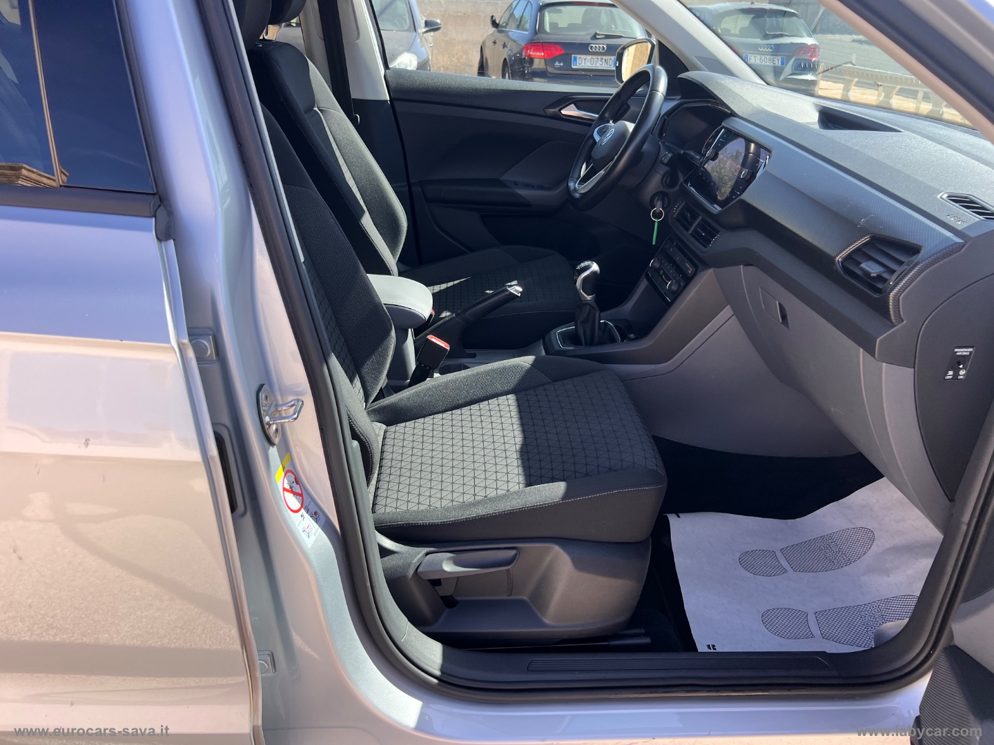 T-Cross 1.0 TSI 115 CV Style BMT - immagine 14