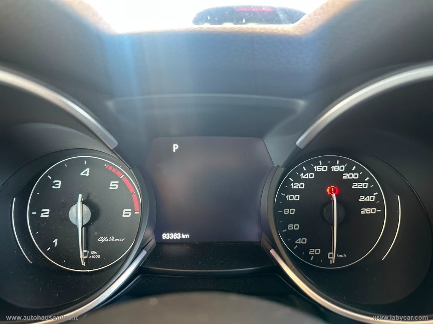Stelvio 2.2 T.diesel 190CV AT8 RWD Exec. - immagine 14