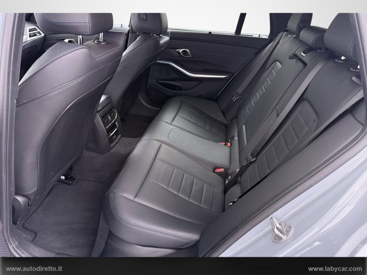 330e Touring Msport - immagine 14