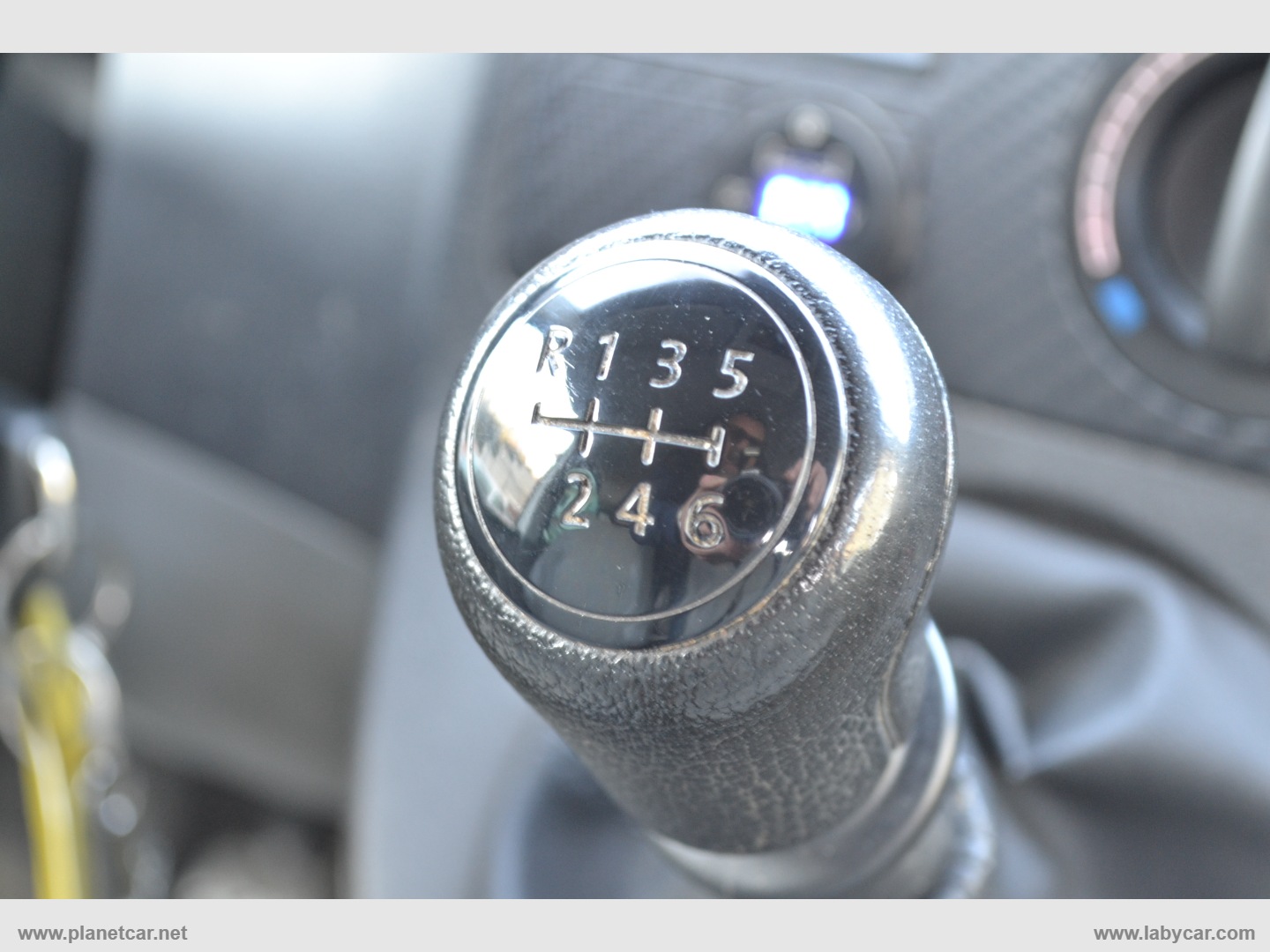 Multivan 2.5 TDI 130CV Comfortline - immagine 14