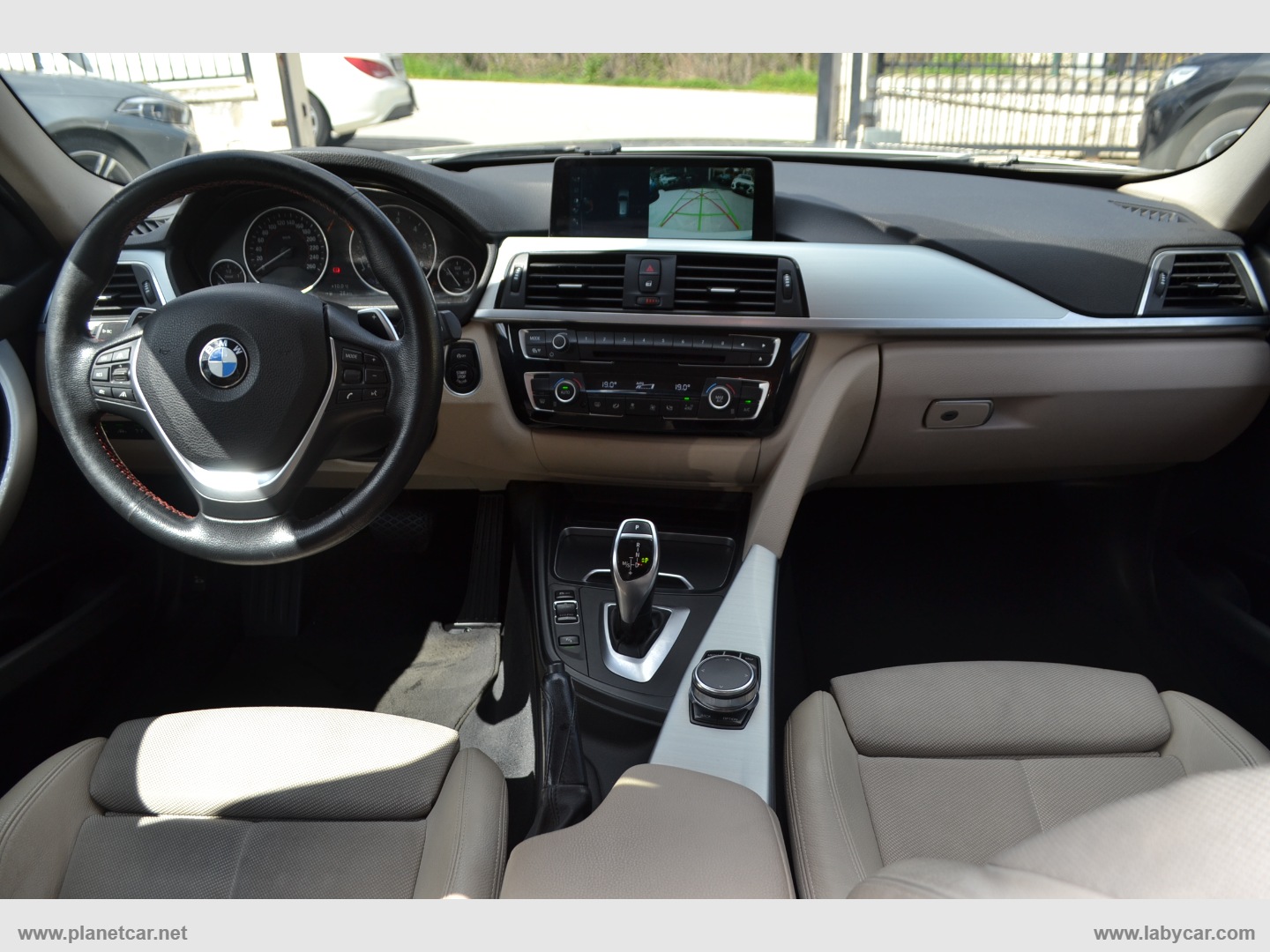 320d xDrive Touring Sport - immagine 14