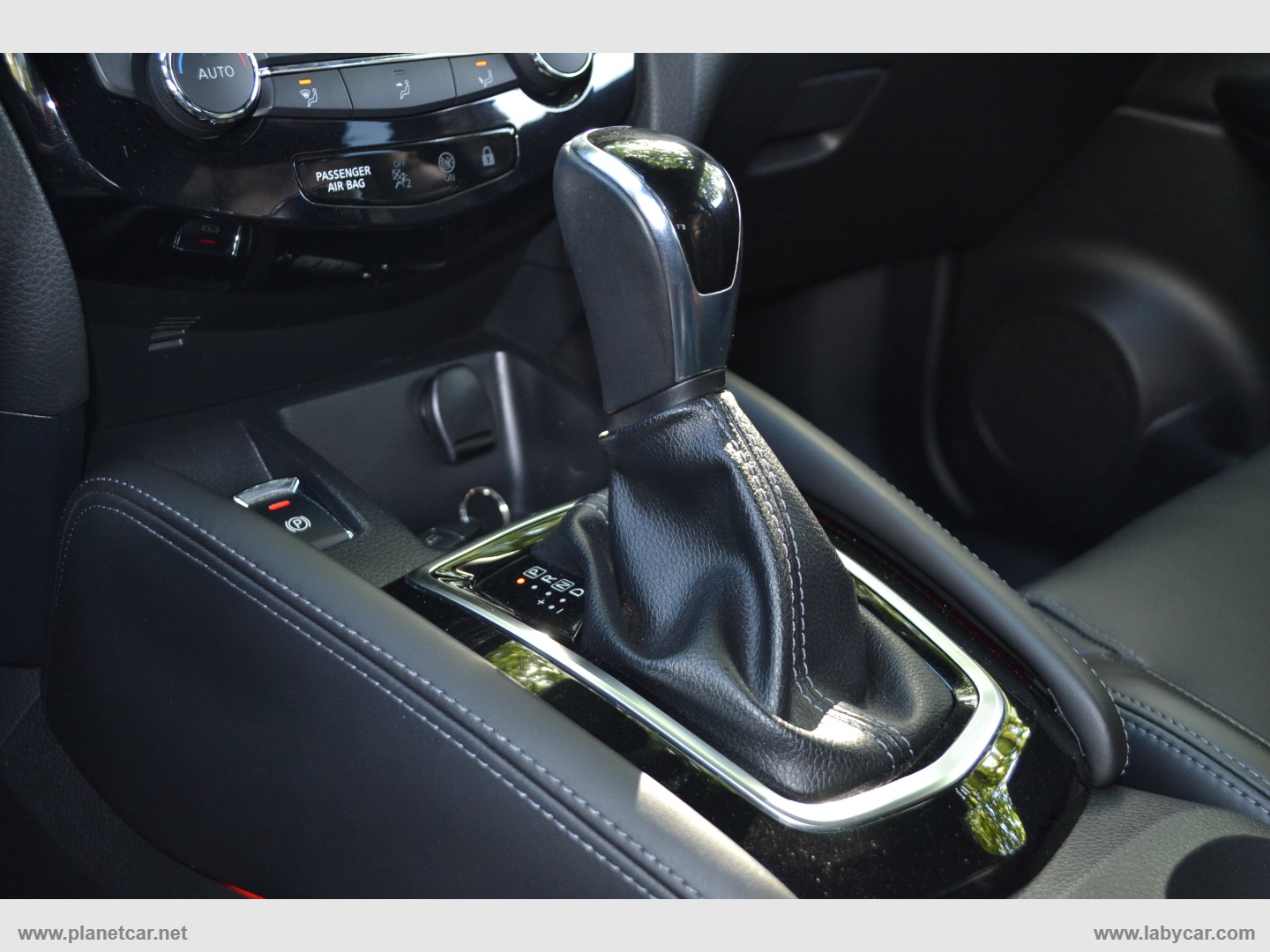 Qashqai 1.6 dCi 2WD XTronic Tekna+ - immagine 14