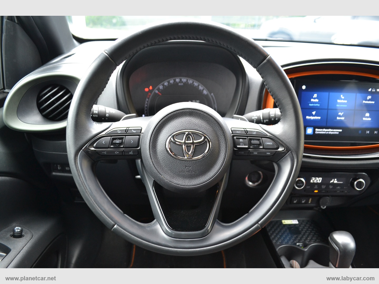 Aygo X 1.0 VVT-i 72 CV 5p. Limited S-CVT - immagine 14