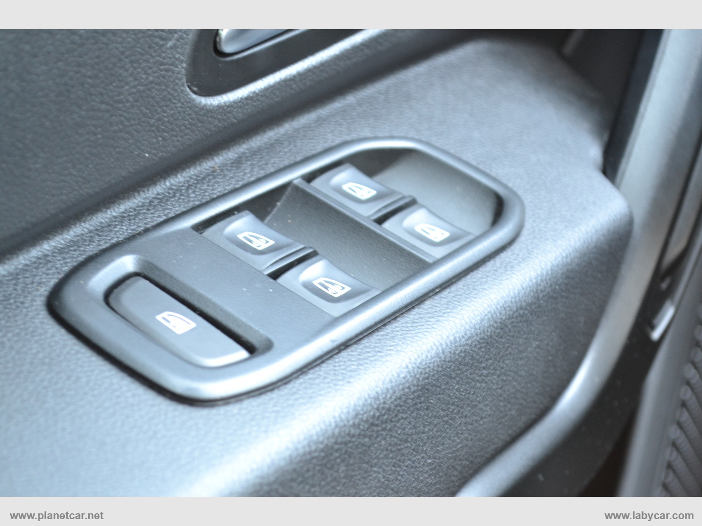Duster 1.5 Blue dCi 8V 115 CV 4x2 Prest. - immagine 14