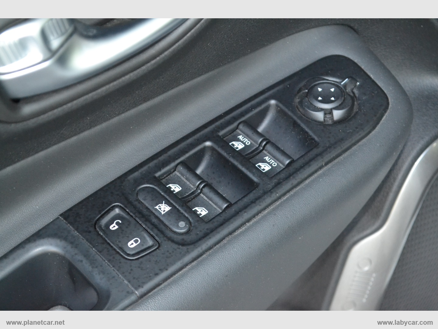 Renegade 1.6 Mjt 120CV Limited - immagine 14