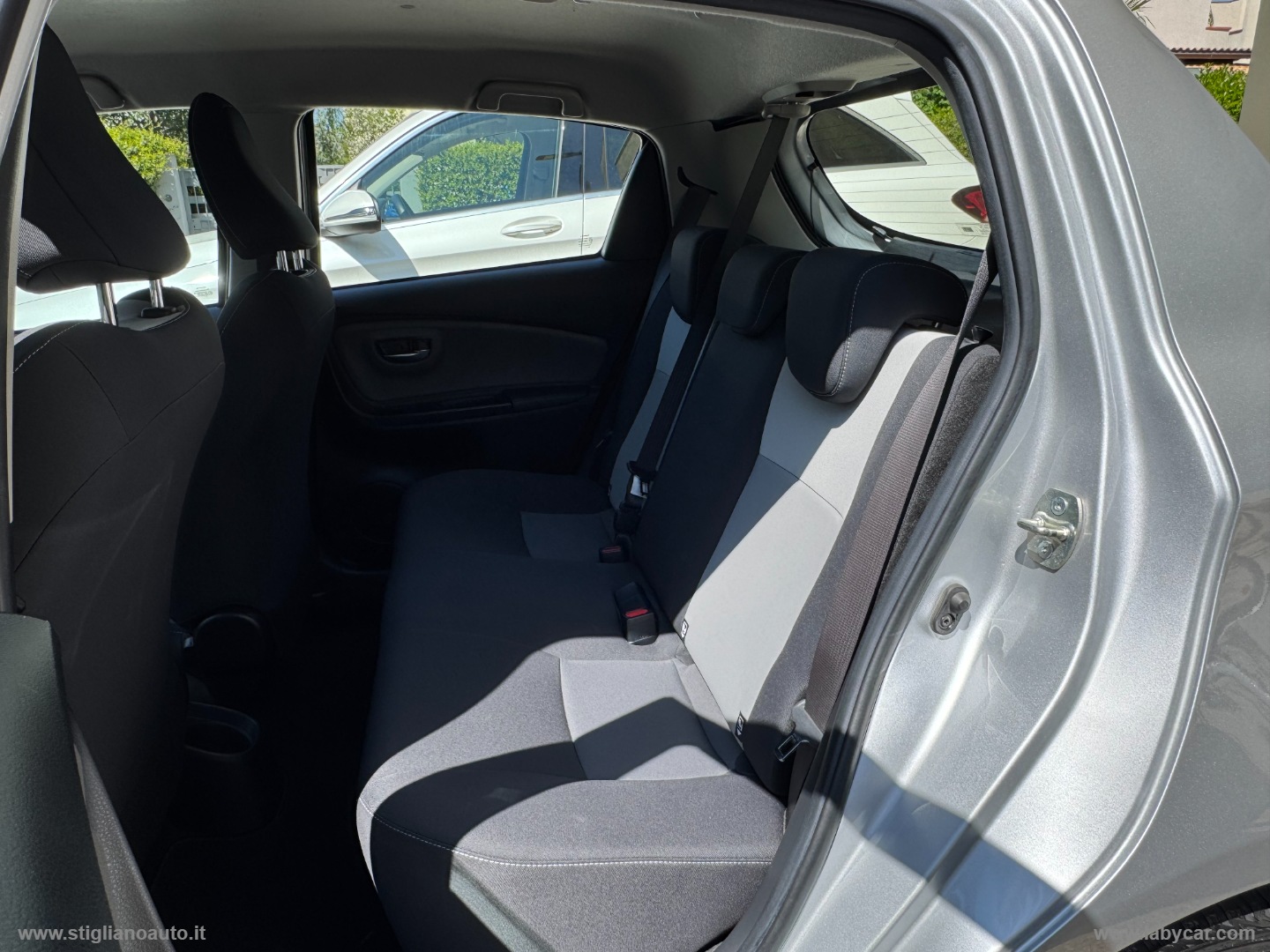 Yaris 1.0 72 CV 5p. Active - immagine 14
