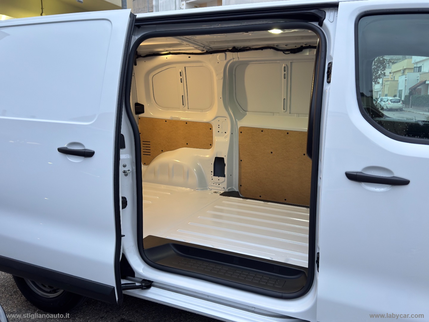 Scudo 1.5 120 S&S Furg. +IVA - immagine 14