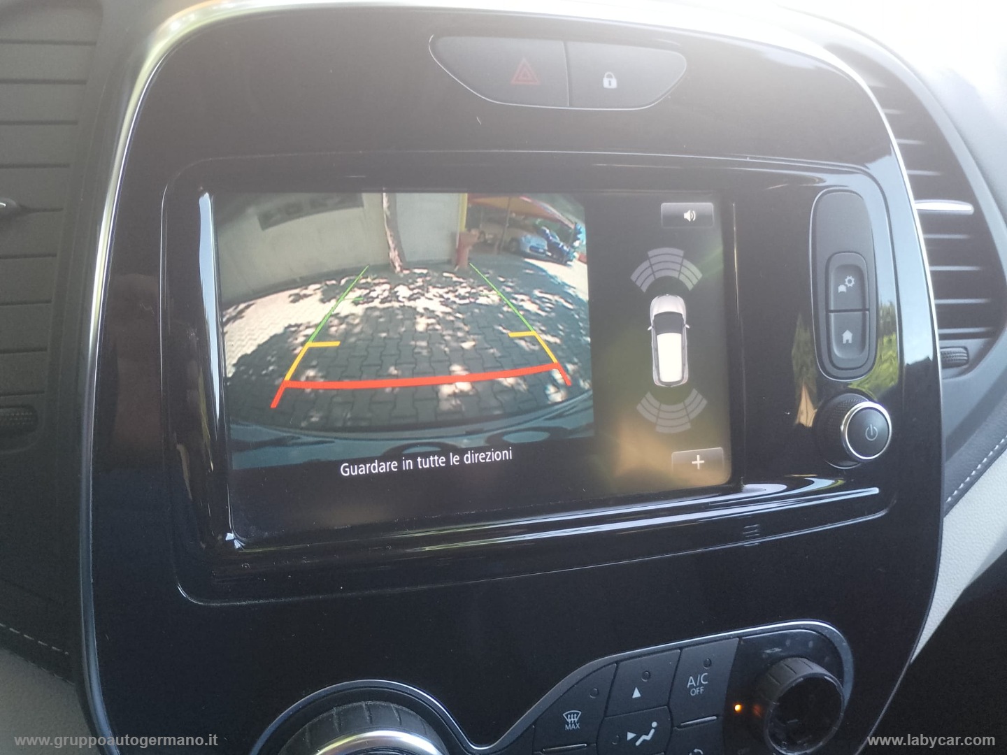 Captur dCi 8V 90 CV EDC Initiale Paris - immagine 14