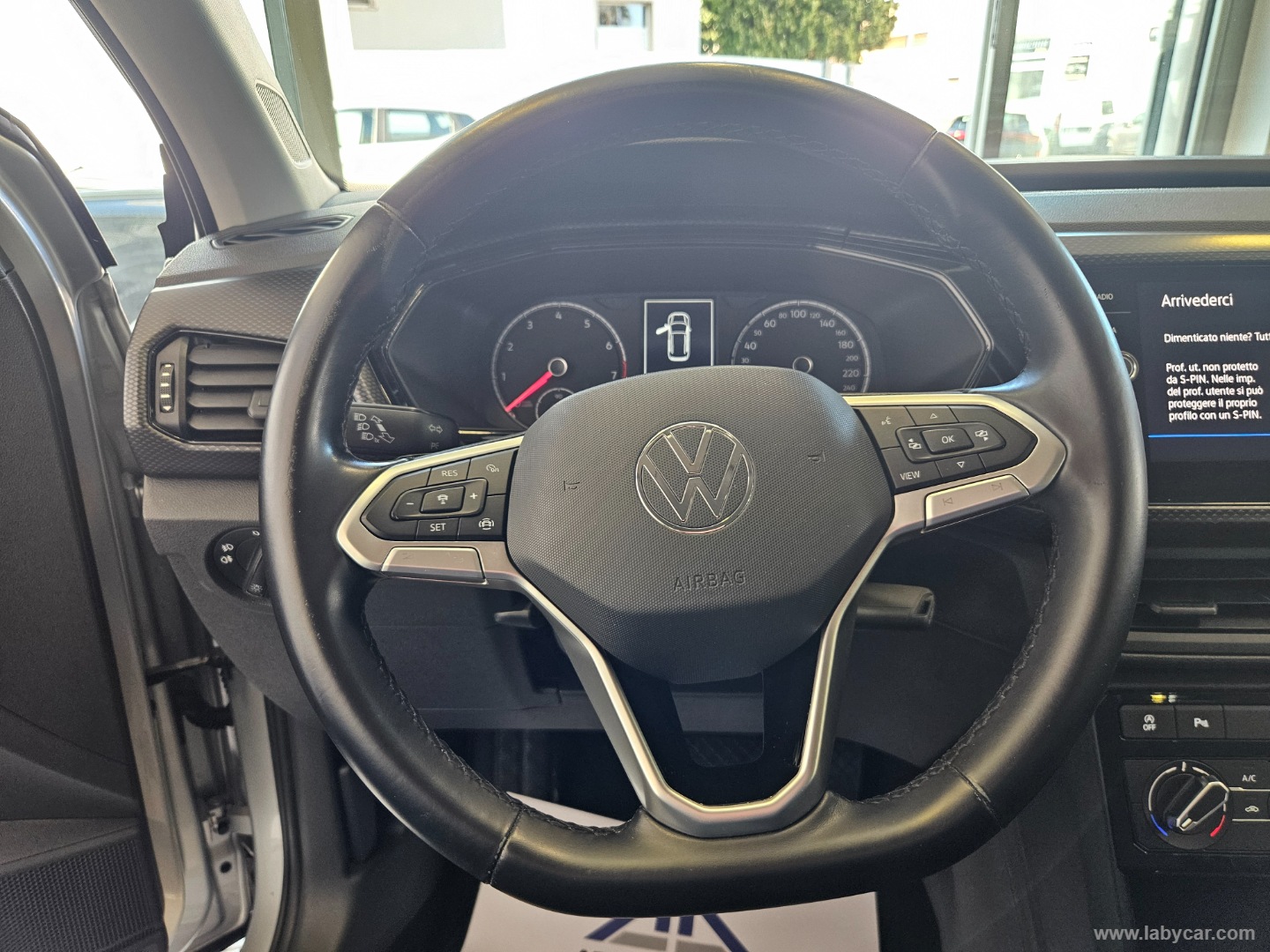 T-Cross 1.0 TSI 110 CV DSG LIFE - immagine 14