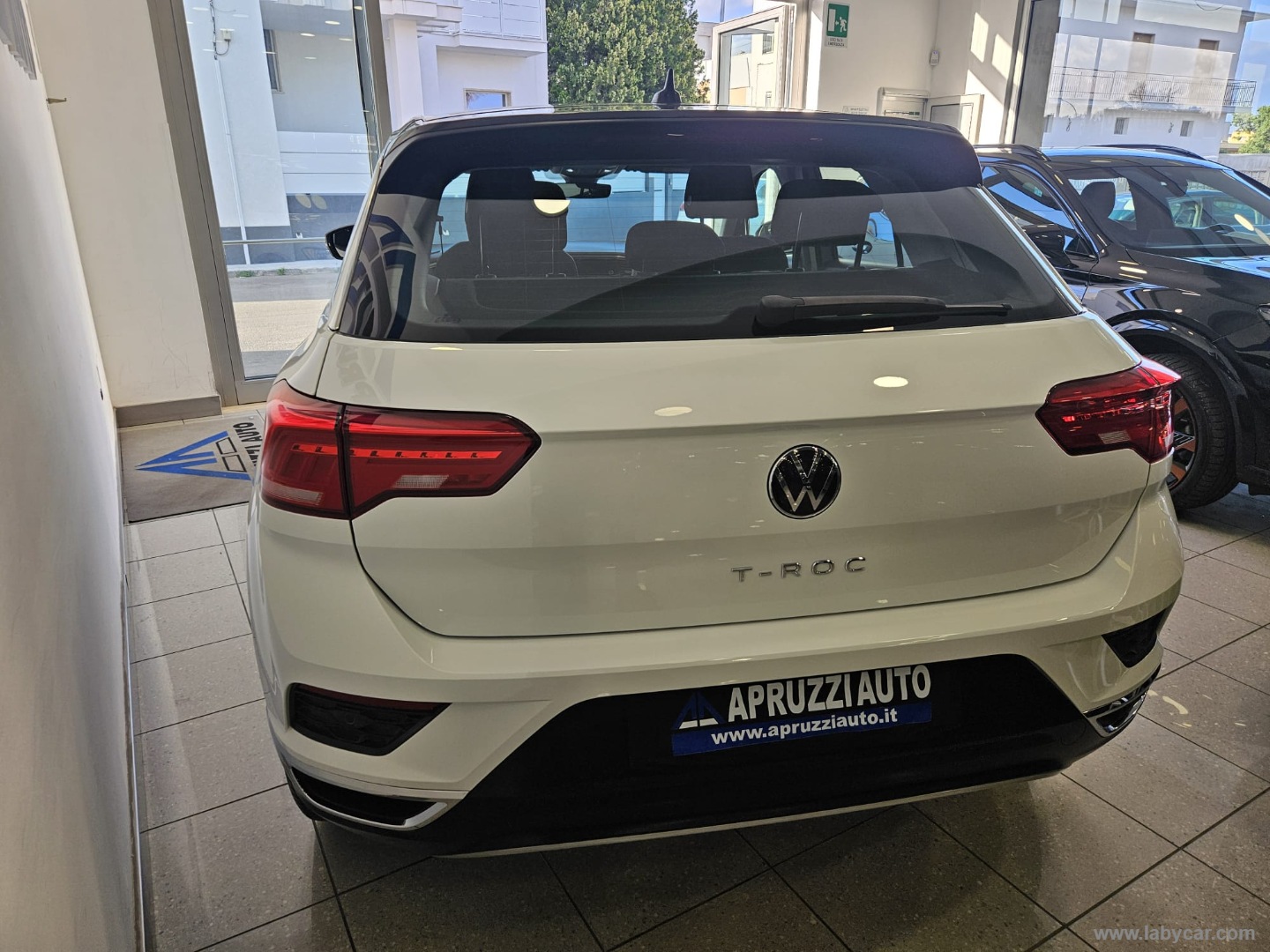 T-Roc 2.0 TDI SCR 150 CV DSG Life - immagine 14