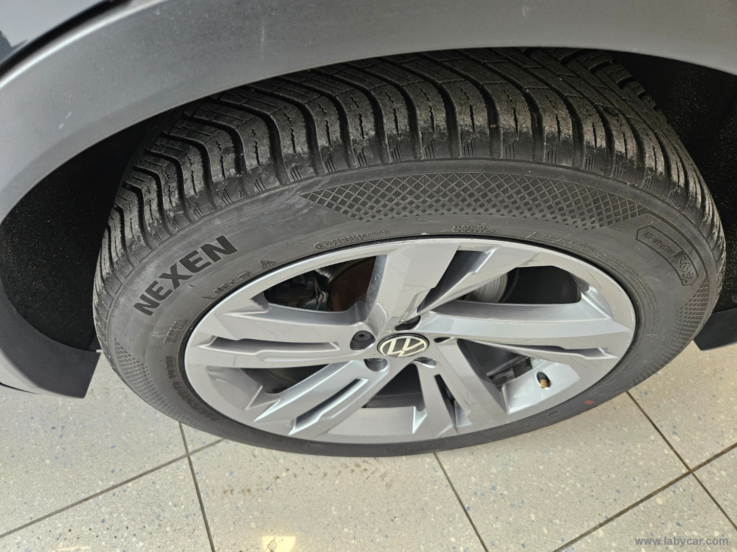 Tiguan 2.0 TDI 150CV SCR DSG R-Line - immagine 14