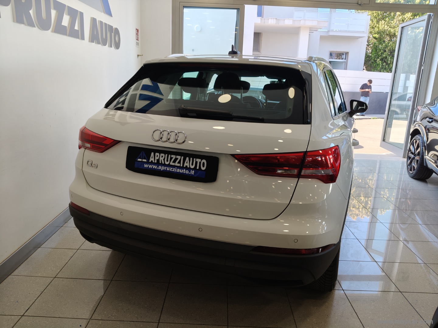 Q3 35 TDI S tronic - immagine 14