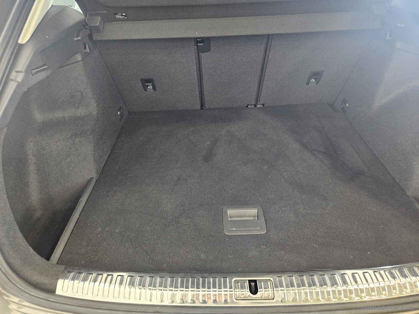 Q3 40 TDI quattro S tr. Business Adv. - immagine 14