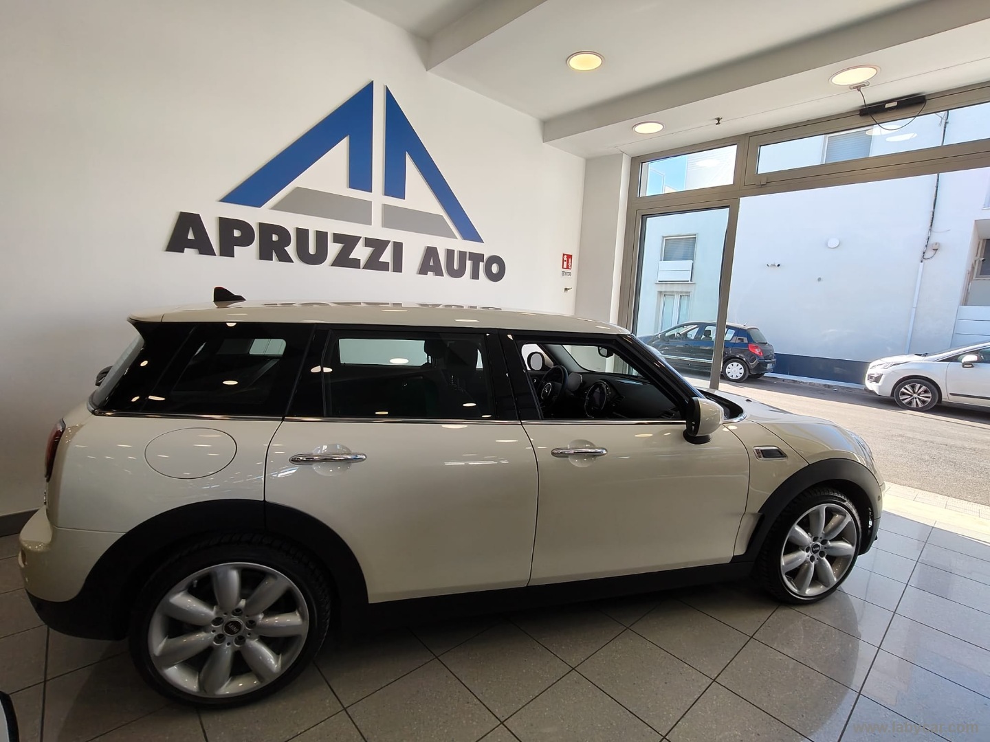 Mini One D Clubman - immagine 14