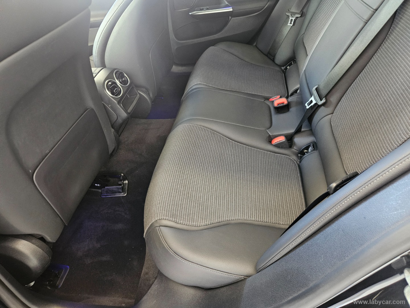 C 220 d Mild hybrid 4M Prem. All-Terrain - immagine 14