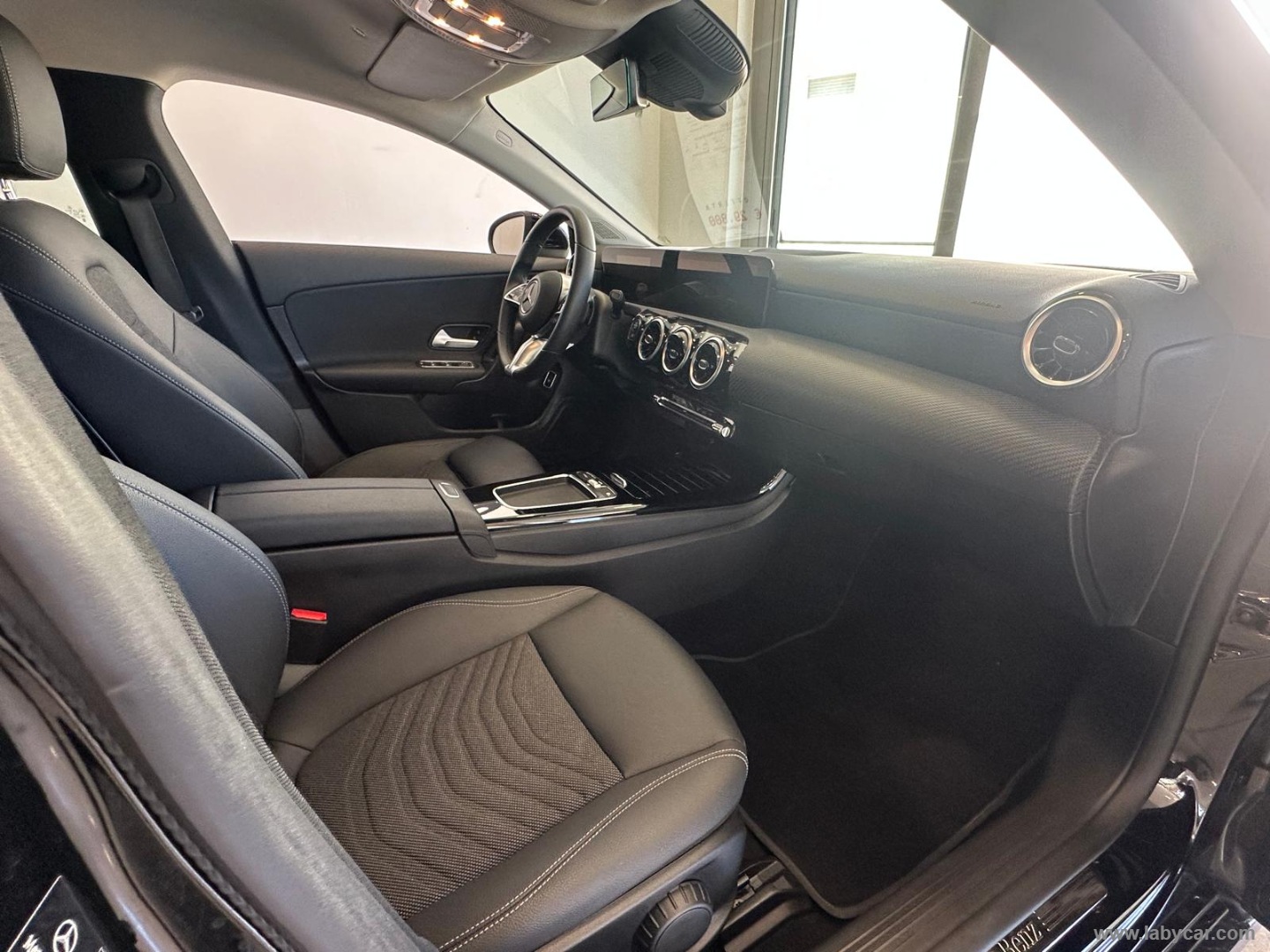 CLA 180 d Aut. Shooting Brake Advanced - immagine 14