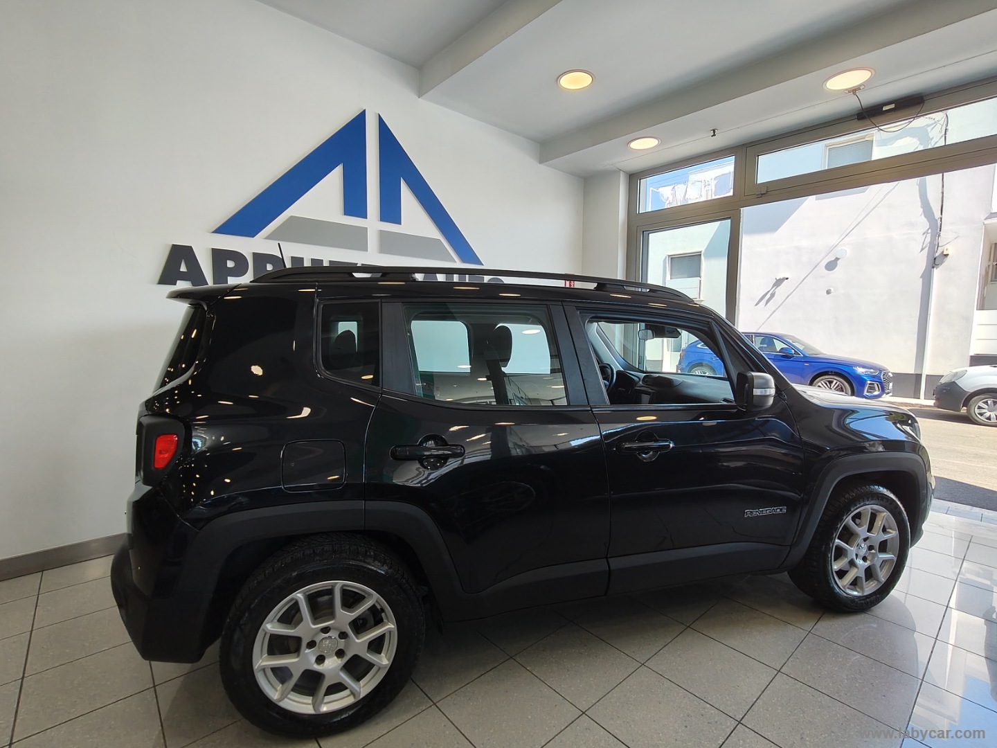Renegade 1.6 Mjt 120CV Limited - immagine 14