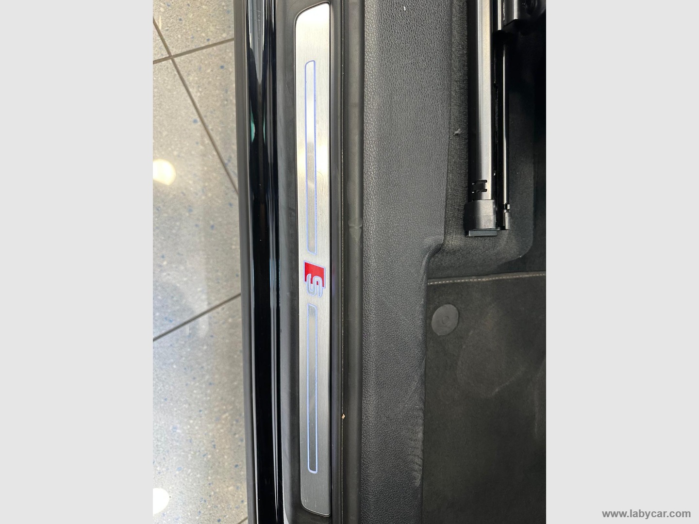 Q3 SPB 40 TDI qu. S tr. S line edition - immagine 14