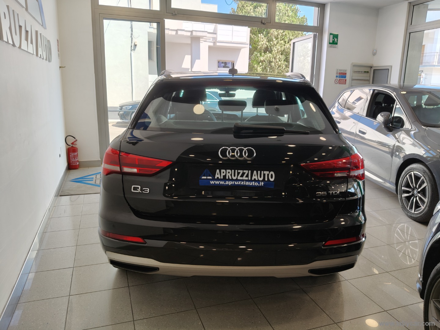 Q3 35 TDI S tronic Business Advanced - immagine 14