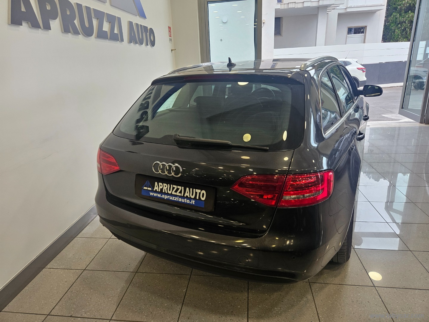 A4 Avant 2.0 TDI 150 CV mult. Business - immagine 14