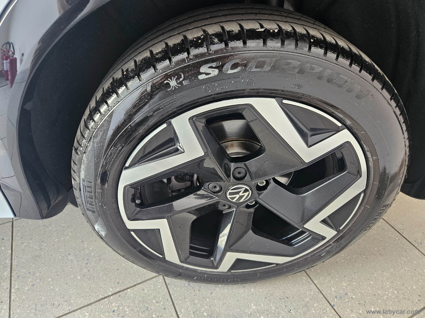 Tiguan 2.0 TDI 150CV SCR DSG R-Line - immagine 14