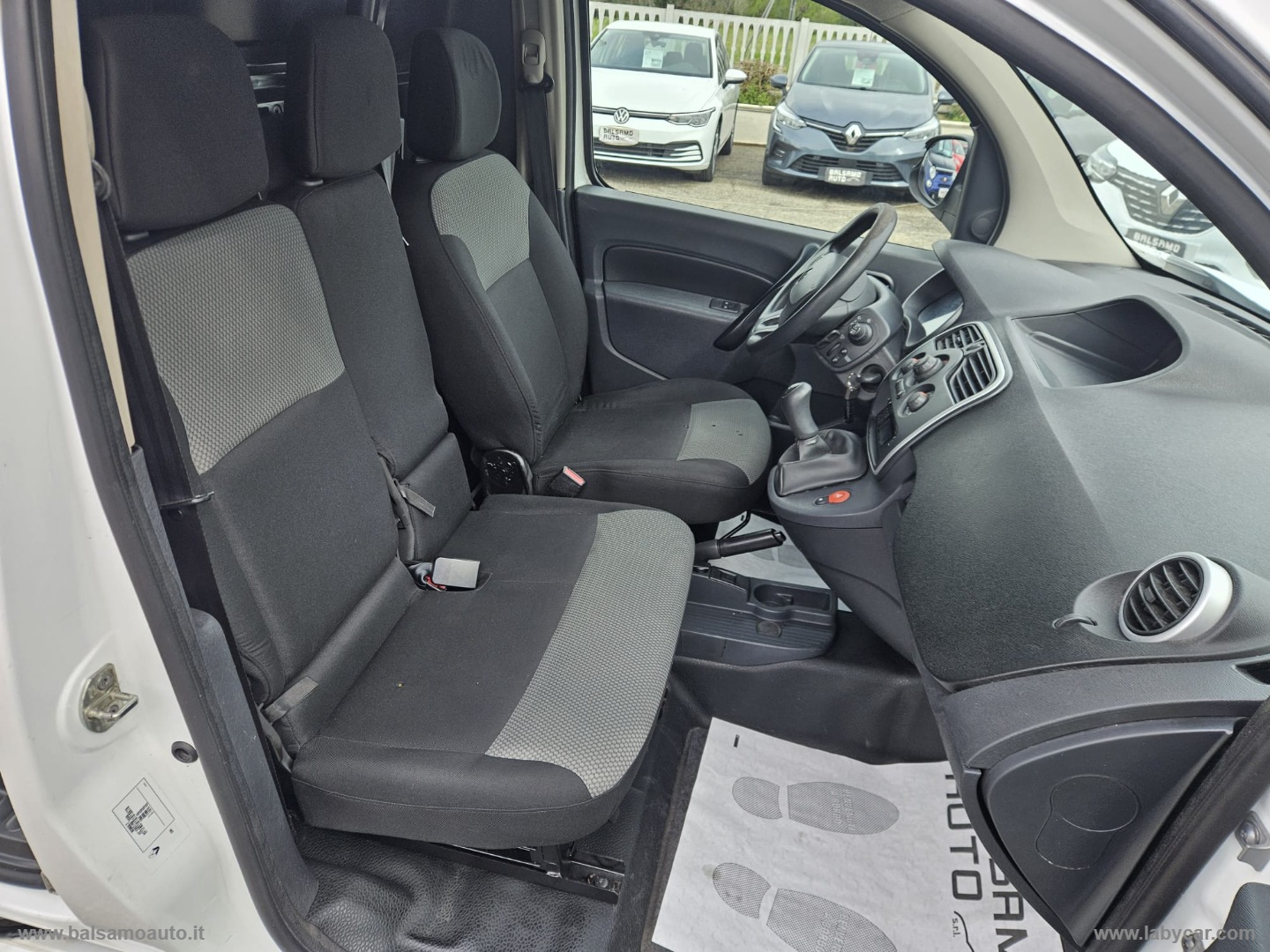 Kangoo 1.5dCi 110 Express Ice - immagine 14