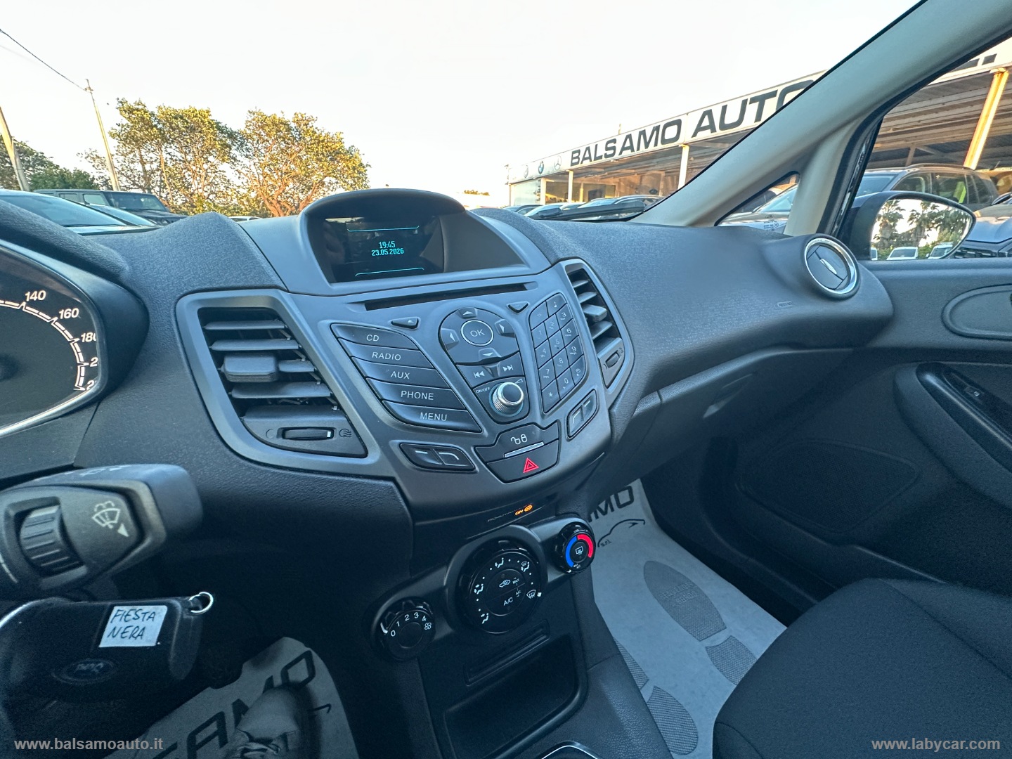 Fiesta 1.5 TDCi 75 CV 5p. Titanium - immagine 14