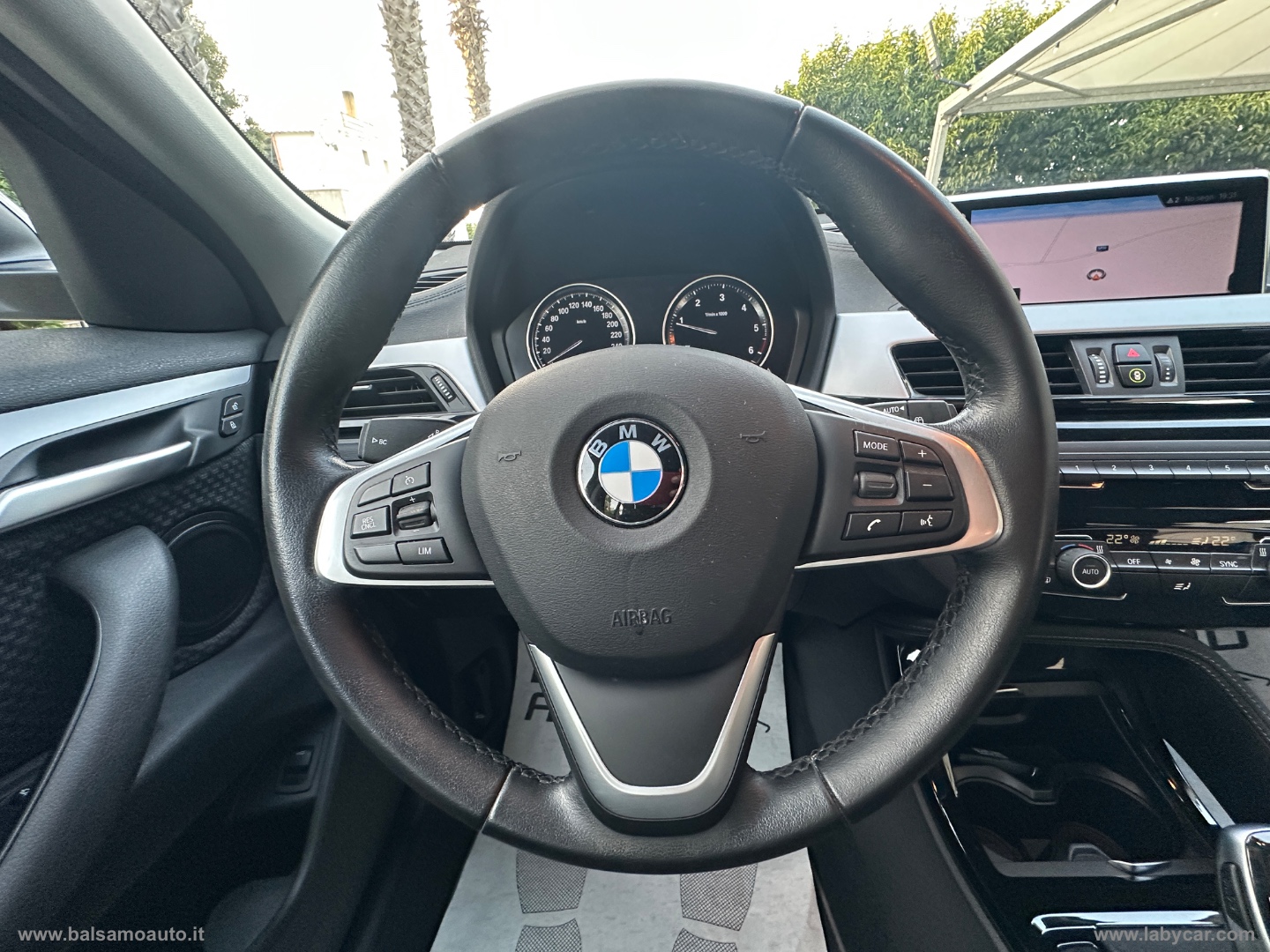 X2 xDrive18d Advantage - immagine 14